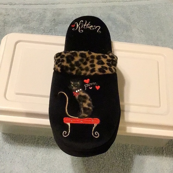 Black Slippers with lots of detailing. - Picture 5 of 5